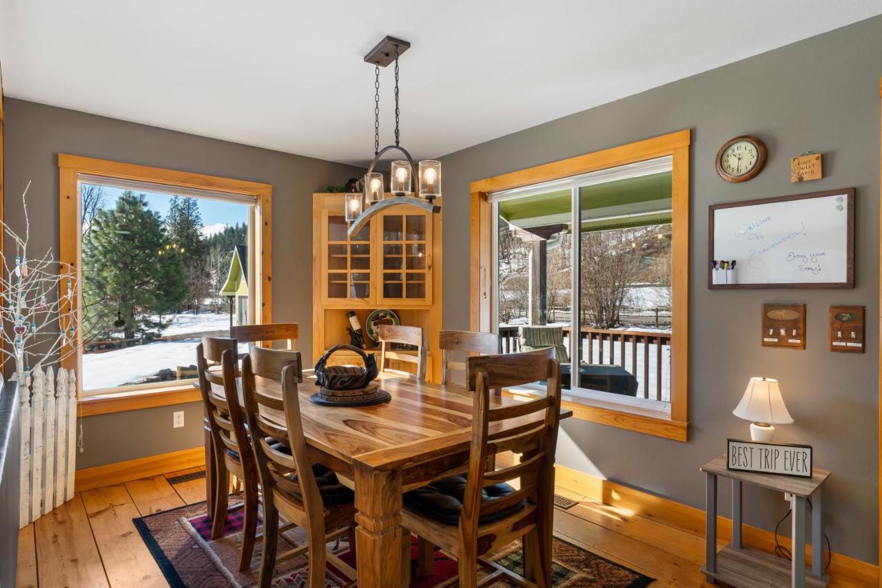 Wander Inn, 4 Bedroom 2 Bath, 5 Min To Downtown, Custom Home 레번워스 외부 사진